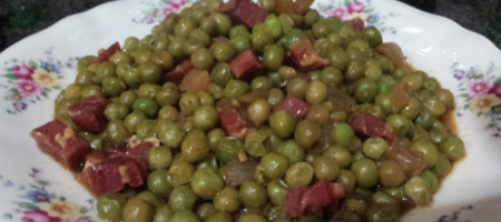 guisantes con jamon en olla gm